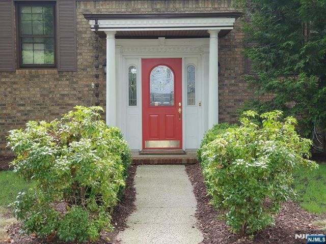 54-56 S Spruce Street 54, Ramsey, NJ 07446