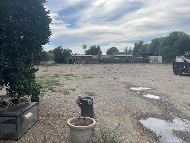 11818 Yorba Avenue, Chino, CA 91710