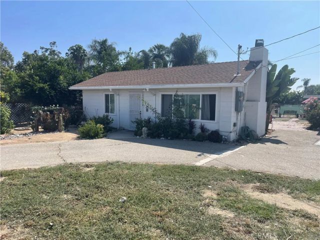 11818 Yorba Avenue, Chino, CA 91710