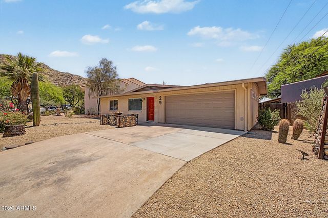 29 E FOOTHILL Drive, Phoenix, AZ 85020