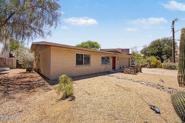 29 E FOOTHILL Drive, Phoenix, AZ 85020