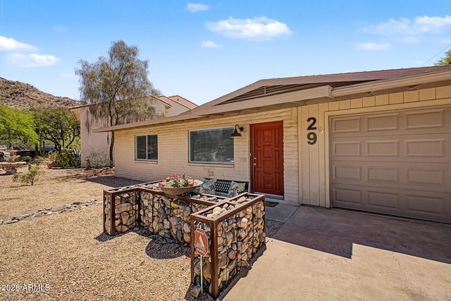 29 E FOOTHILL Drive, Phoenix, AZ 85020