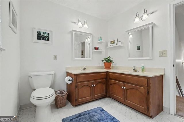 4850 Bainbridge Court SW, Lilburn, GA 30047