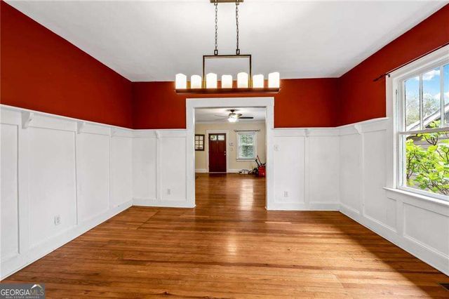976 Hall Place NW, Atlanta, GA 30318