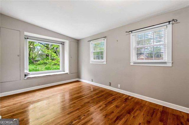 976 Hall Place NW, Atlanta, GA 30318