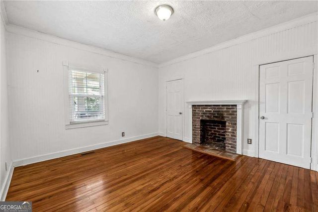 976 Hall Place NW, Atlanta, GA 30318