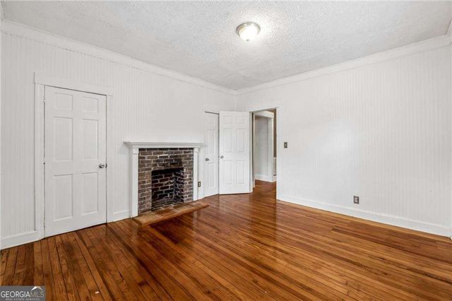 976 Hall Place NW, Atlanta, GA 30318