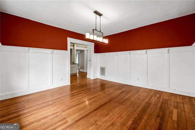 976 Hall Place NW, Atlanta, GA 30318