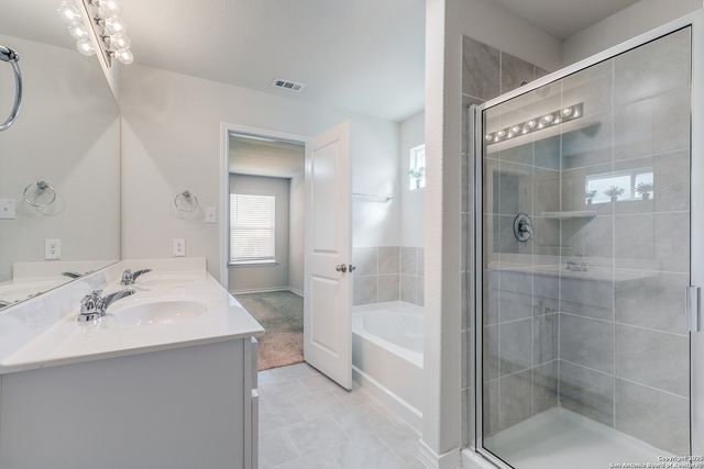 4843 Closed Grip, San Antonio, TX 78261