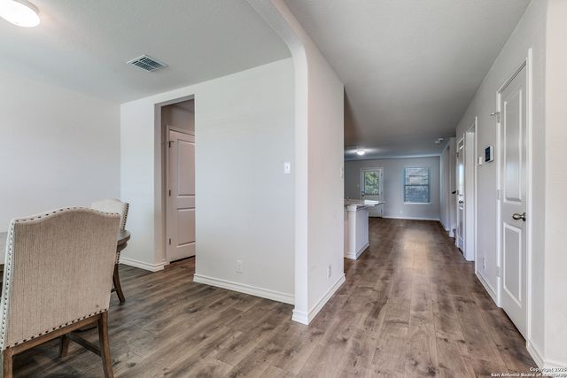 4843 Closed Grip, San Antonio, TX 78261