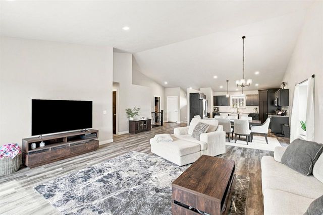 3455 E RUBYRED DRIVE, Appleton, WI 54913