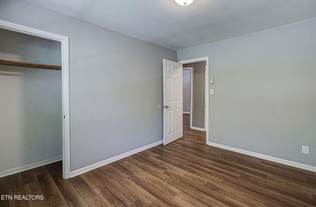 5312 Mohawk Drive, Knoxville, TN 37914