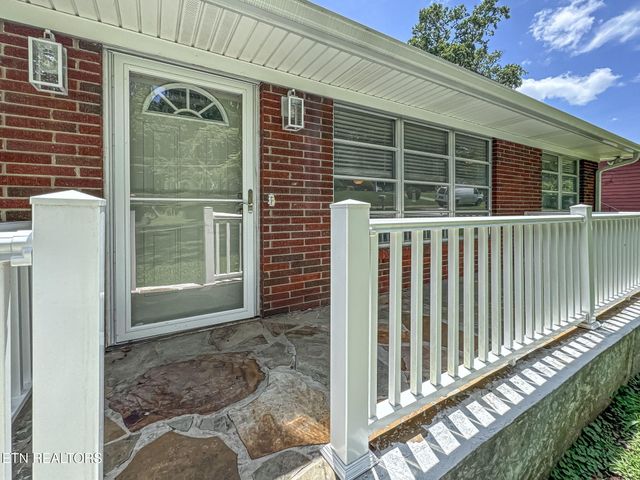 5312 Mohawk Drive, Knoxville, TN 37914