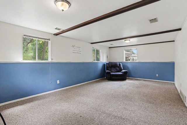 16 Oak Grove Road, Springfield, MI 49037