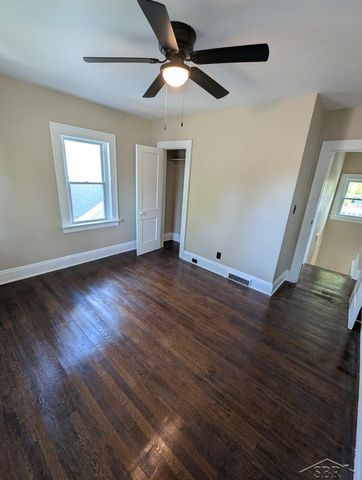 1306 State Street, Saginaw, MI 48602