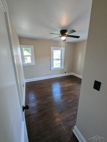 1306 State Street, Saginaw, MI 48602