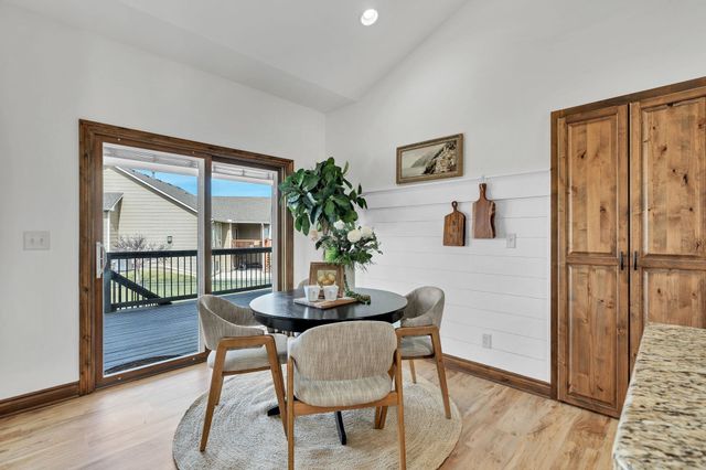 808 E Woodstone Cir, Andover, KS 67002