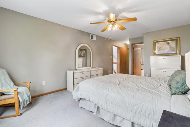 16231 Pine Ridge Drive, Fraser, MI 48026