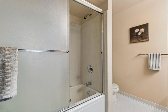 16231 Pine Ridge Drive, Fraser, MI 48026