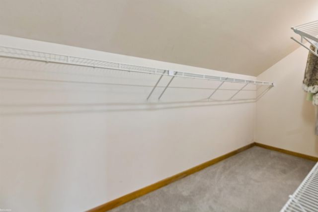 16231 Pine Ridge Drive, Fraser, MI 48026