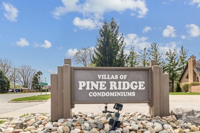 16231 Pine Ridge Drive, Fraser, MI 48026