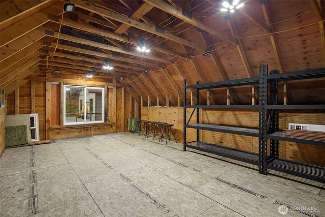 25112 SE 17th Street, Sammamish, WA 98075