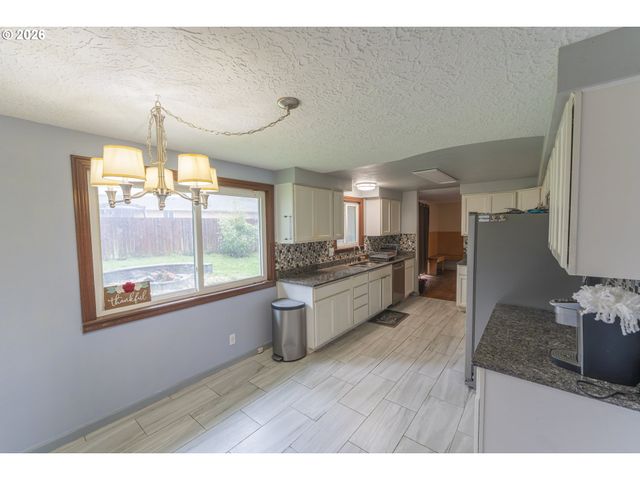 4905 Ne 142ND Ave, Vancouver, WA 98682