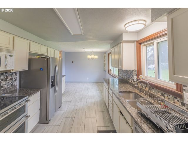 4905 Ne 142ND Ave, Vancouver, WA 98682