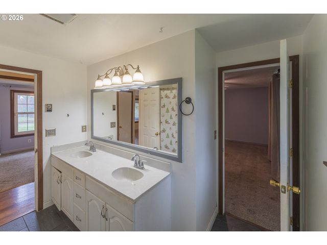 4905 Ne 142ND Ave, Vancouver, WA 98682