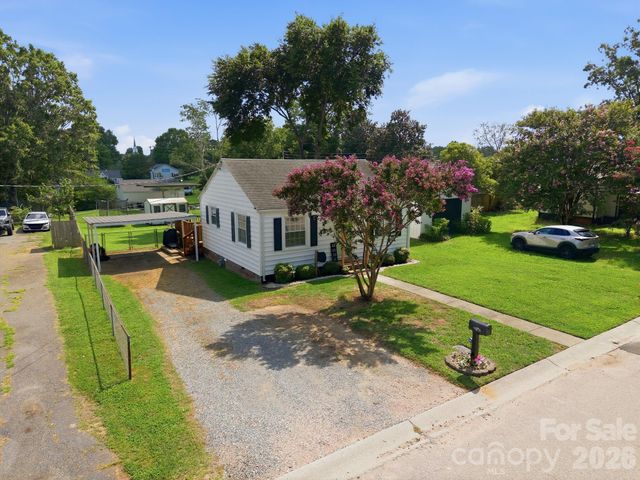 2102 Englewood Street, Kannapolis, NC 28083