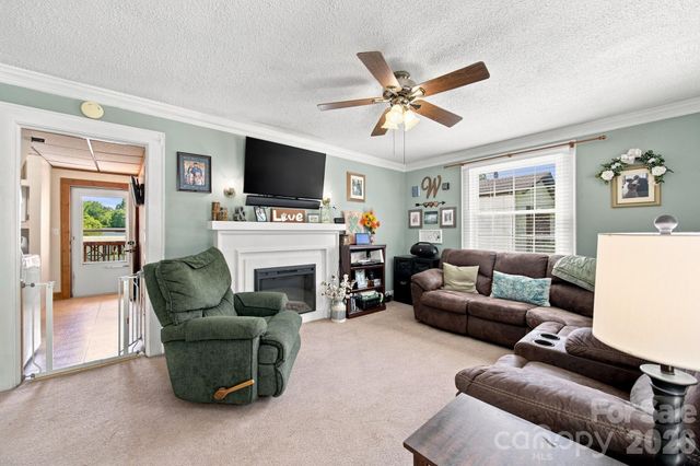 2102 Englewood Street, Kannapolis, NC 28083