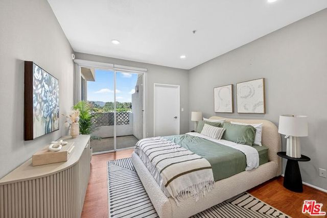 333 Westminster Avenue 405, Los Angeles, CA 90020