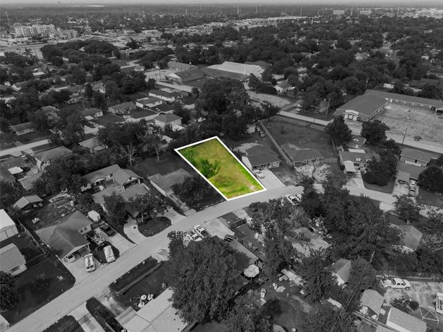 10425 N Oswego Street, Houston, TX 77029