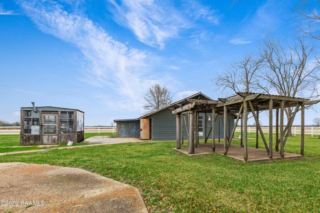 3672 Highway 3043, Opelousas, LA 70570
