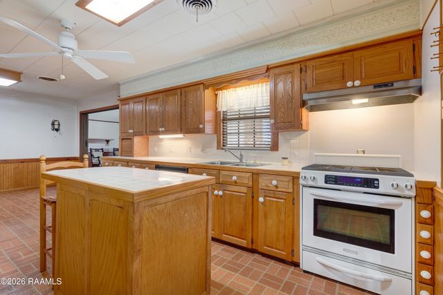 3672 Highway 3043, Opelousas, LA 70570