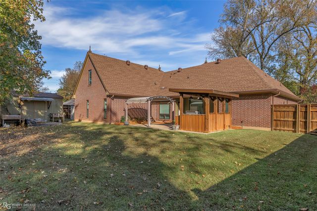 163 Dogwood South Lane, Haughton, LA 71037