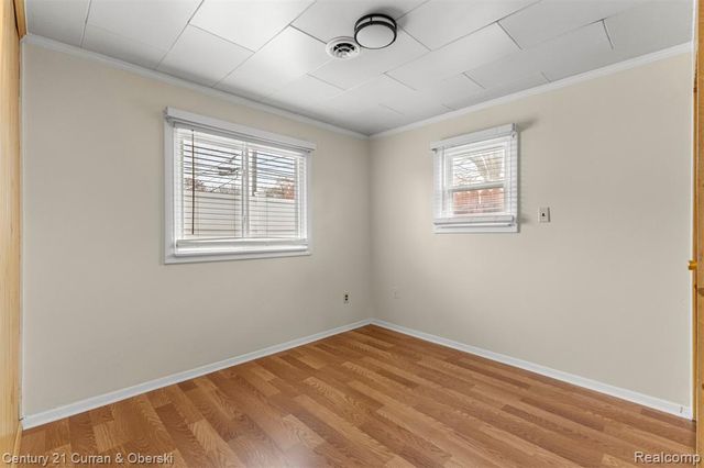 17285 Wood Street, Melvindale, MI 48122