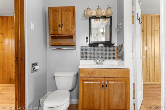 17285 Wood Street, Melvindale, MI 48122