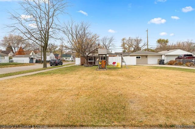 17285 Wood Street, Melvindale, MI 48122