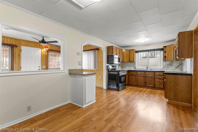 17285 Wood Street, Melvindale, MI 48122