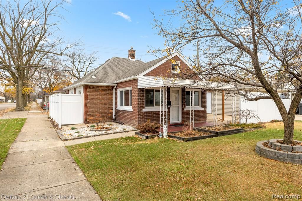 17285 Wood Street, Melvindale, MI 48122