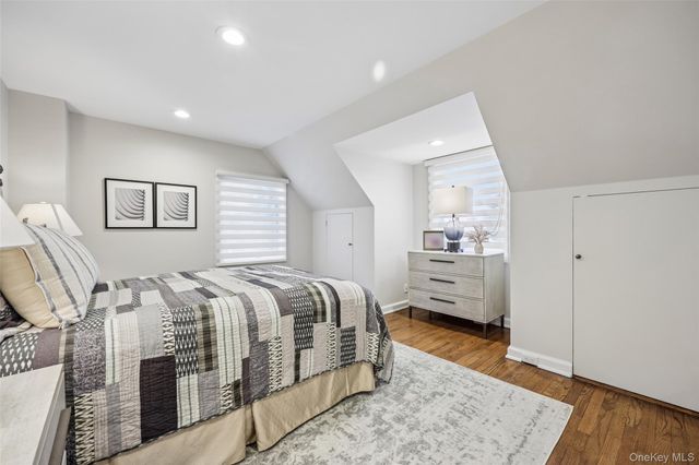 1660 Fenimore Road, Hewlett, NY 11557
