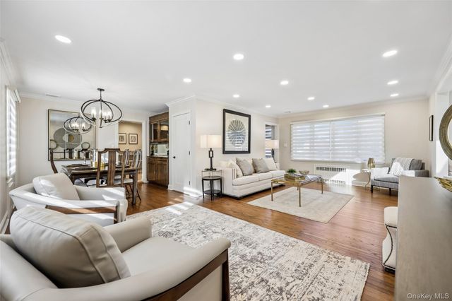 1660 Fenimore Road, Hewlett, NY 11557
