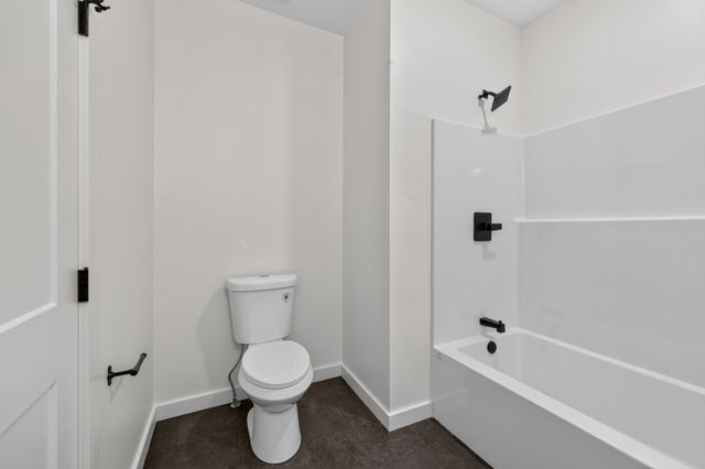 171 Coley Ct, Lafayette, TN 37083