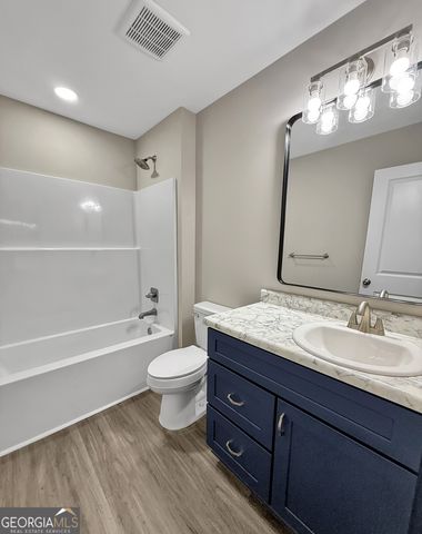 315 Airman Blvd, Warner Robins, GA 31088