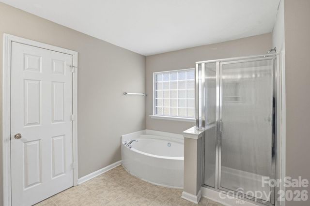 8928 Oransay Way, Charlotte, NC 28278