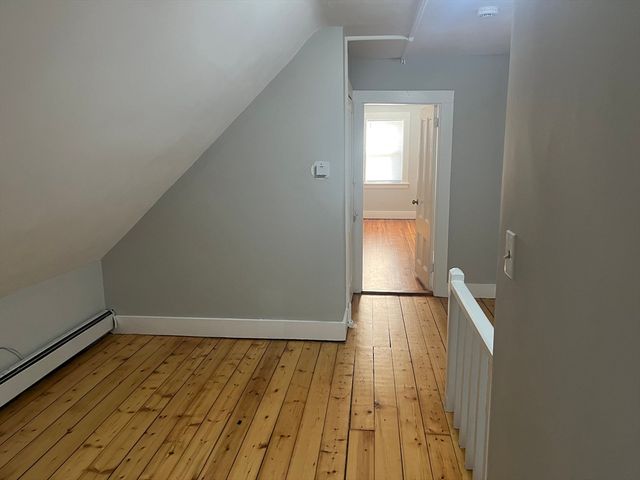 159 E Central 2nd FL, Franklin, MA 02038