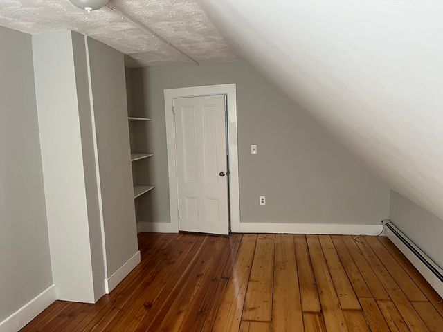 159 E Central 2nd FL, Franklin, MA 02038