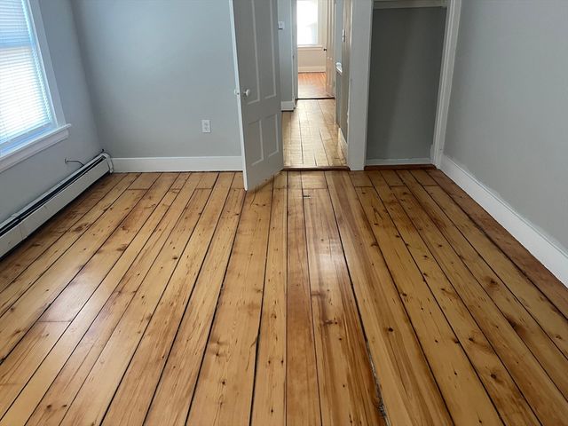159 E Central 2nd FL, Franklin, MA 02038