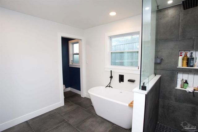 4170 Aiken Rd, Pensacola, FL 32504